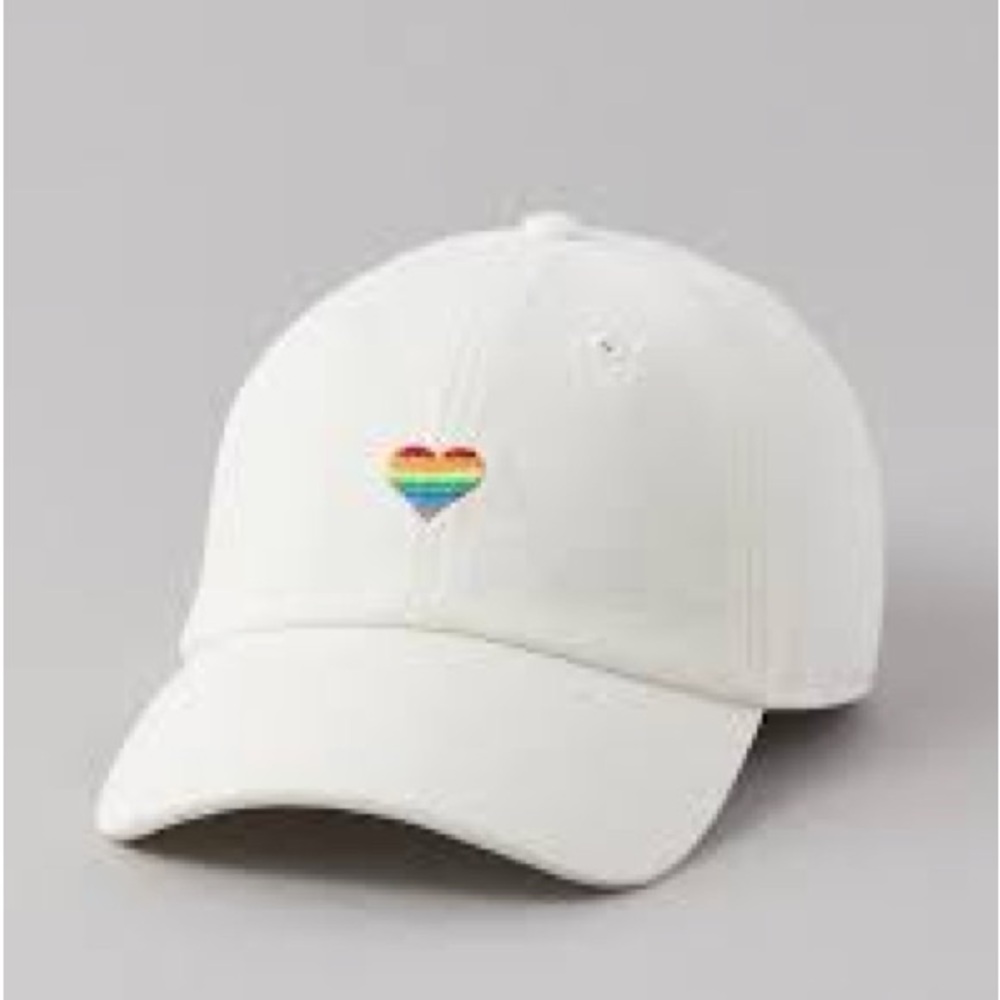 American Eagle Outfitters White Rainbow Heart Hat